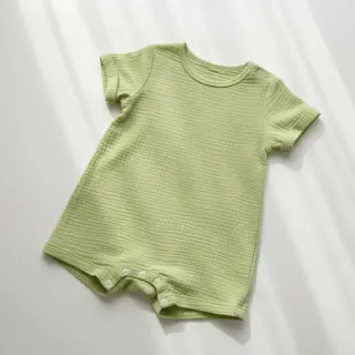 Dvojitá gázovina/mušelín soft green