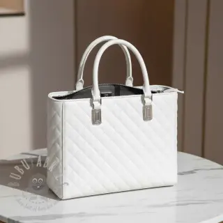 Kunstleer MATELASSE blanc