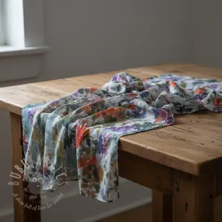 Viscose SATIN Flowie Kin off white digital print