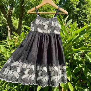 Bavlnená látka EMBROIDERY Amia black
