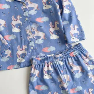 Bavlnená látka Unicorns love blue