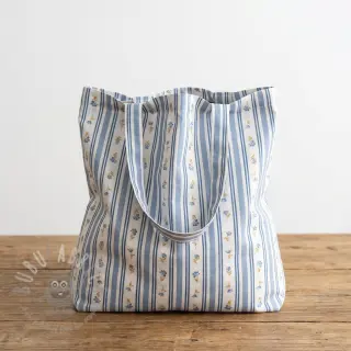 Katoenen stof Fine flowers STRIPE blue
