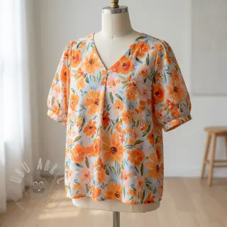 Katoenen stof VOILE Sarah flowers digital print