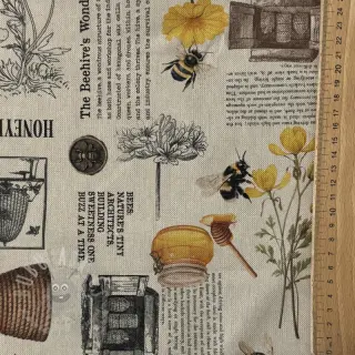 Decoratiestof Linenlook Bee Honey Recipe digital print