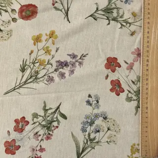 Decoratiestof Linenlook Delicate Floral Field digital print