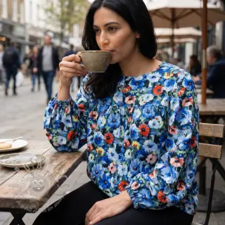 Viscose RADIANCE Flower design A digital print