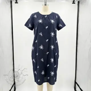 Katoenen stof VOILE EMBROIDERY Flowers navy