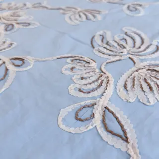 Bavlnená látka EMBROIDERY Loom En Light baby blue