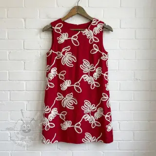 Katoenen stof EMBROIDERY Loom En Light red