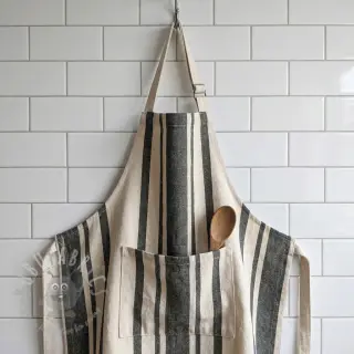Decoratiestof Bernadette stripe kaki