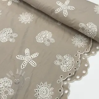 Katoenen stof EMBROIDERY Sea ornaments natural