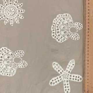 Bavlnená látka EMBROIDERY Sea ornaments natural