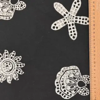 Bavlnená látka EMBROIDERY Sea ornaments black