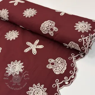 Katoenen stof EMBROIDERY Sea ornaments bordeaux