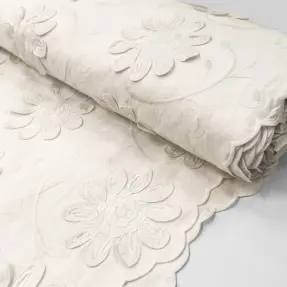 Bavlnená látka EMBROIDERY Bellagio off white