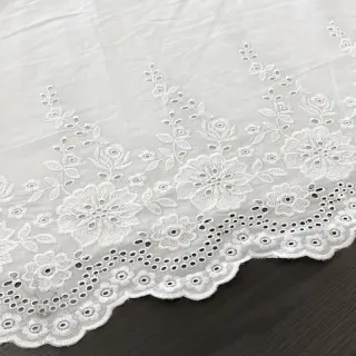 Katoenen stof EMBROIDERY Leon border
