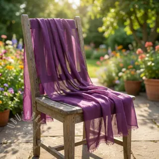 Katoenen stof met viscose aubergine