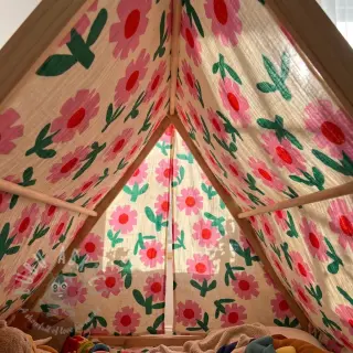 Dubbelgaas/mousseline Flowers natural/pink by JENNIFER BOURON ORGANIC