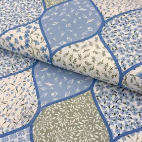 Katoenen stof Flowers patchwork baby blue