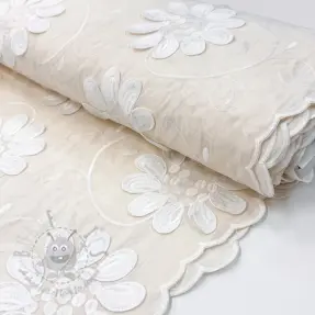 Katoenen stof EMBROIDERY Bellagio cream