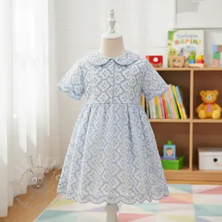 Katoenen stof EMBROIDERY Lilian blue