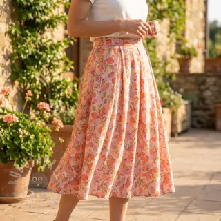 Viscose RAYON POPLIN Simplistic flowers design A