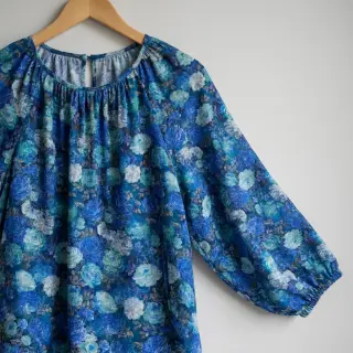 Viskóza RAYON POPLIN Flower sea design B