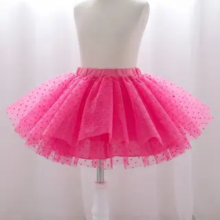 Tyl na TUTU DOTS fuchsia