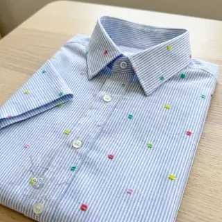 Katoenen stof DOBBY Stripe and dotty blue