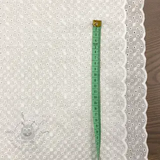 Katoenen stof EMBROIDERY Daniela white