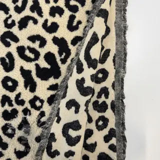 Mantelstof TEDDY JACQUARD Animal skin black