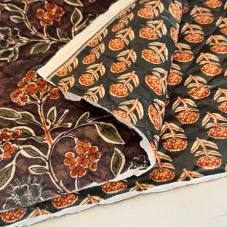 Fluweel VELVET QUILT Flowers leaves dark brown
