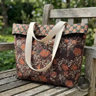 Fluweel VELVET QUILT Flowers leaves dark brown