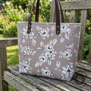 Decoratiestof Flowers taupe digital print