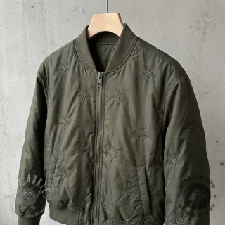 Gewatteerde stof Stars army green