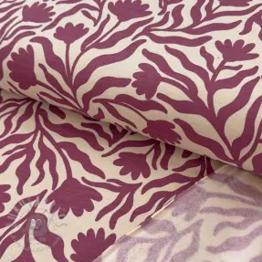 Geruwde sweaterstof Flowers burgundy SIMPLY NATURAL