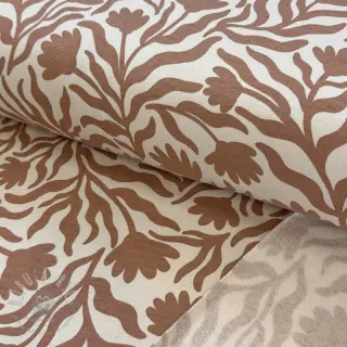 Geruwde sweaterstof Flowers caramel SIMPLY NATURAL