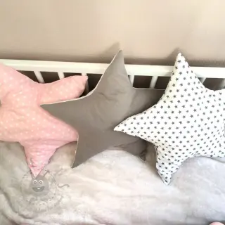 Katoenen stof Petit stars light rose