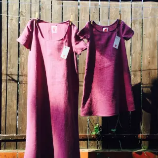 Dvojitá gázovina/mušelín purple ORGANIC