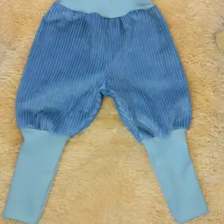 Ribfluweel blue