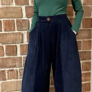 Ribfluweel marine