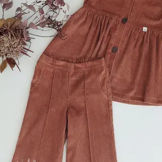 Ribfluweel cognac