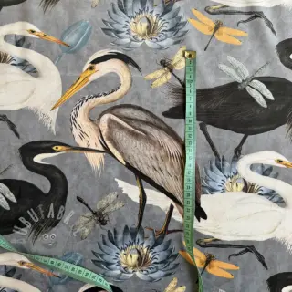 Decoratiestof VELVET Heron bird steel grey