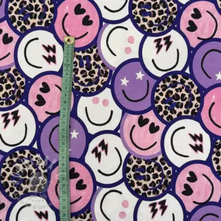 Sweaterstof Happy faces purple digital print