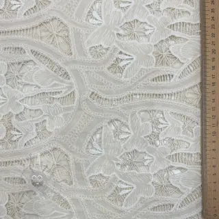 Katoenen stof EMBROIDERY Blanchette design A