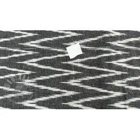 Katoenen stof IKAT grey design A 2e keus