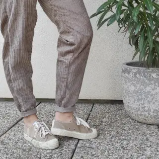 Ribfluweel STRIPE beige