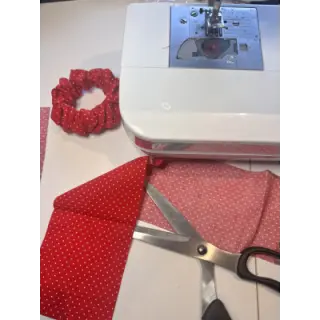 Bavlnená látka Petit dots red
