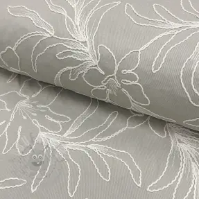 Katoenen stof EMBROIDERY GABARDINE Luana grey