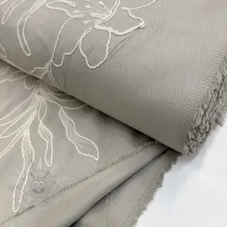 Katoenen stof EMBROIDERY GABARDINE Luana grey